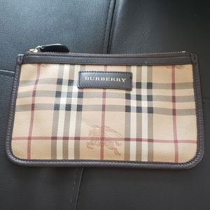 Burberry Pouch